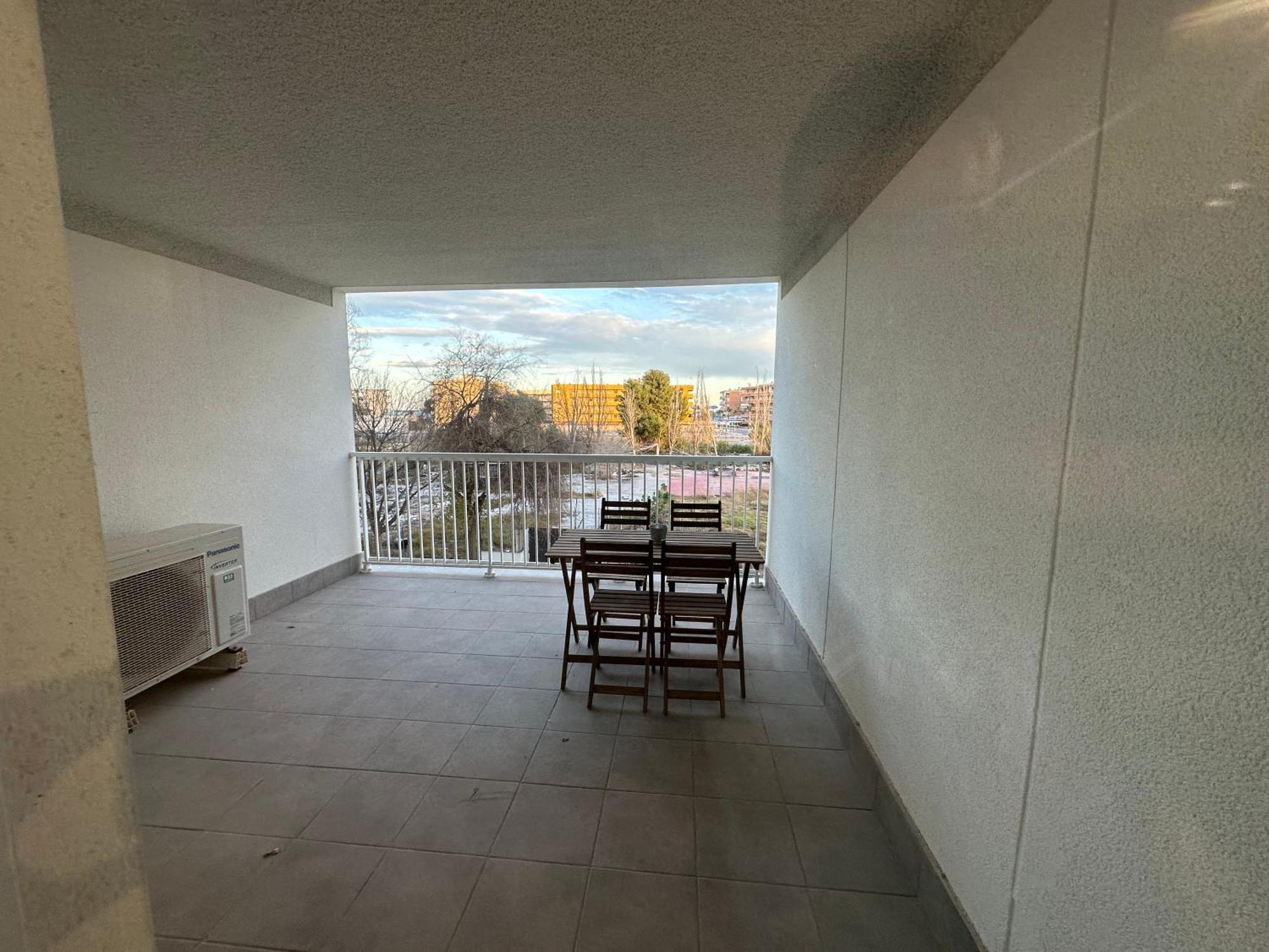 Apartamentos Canet Al Mar. Канет-де-Беренгер Экстерьер фото